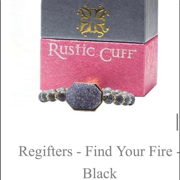 BLACK DRUZY Stone Rustic Cuff - Picture 4 of 4